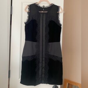 WHITE HOUSE BLACK MARKET STUNNER!